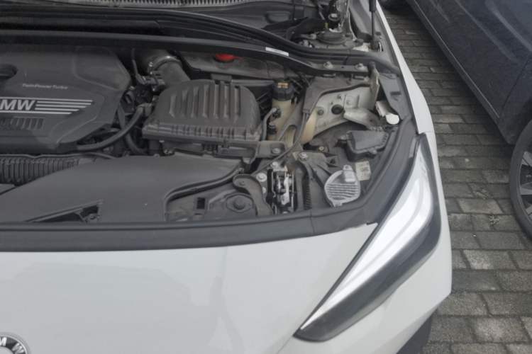 Used BMW 2 Series 2021 225i 4-Door Coupe M Sport Night Vision Pro Package Engine Bay Left