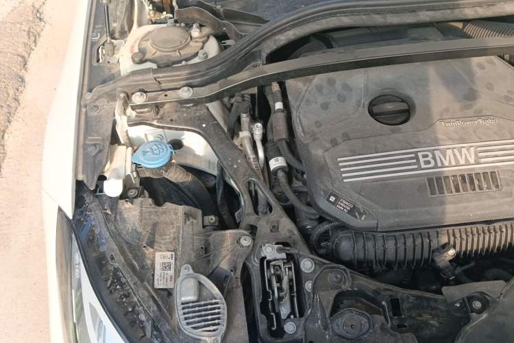 Used BMW 2 Series 2021 225i Four-Door Coupe M Sport Night Edition Engine Bay Right