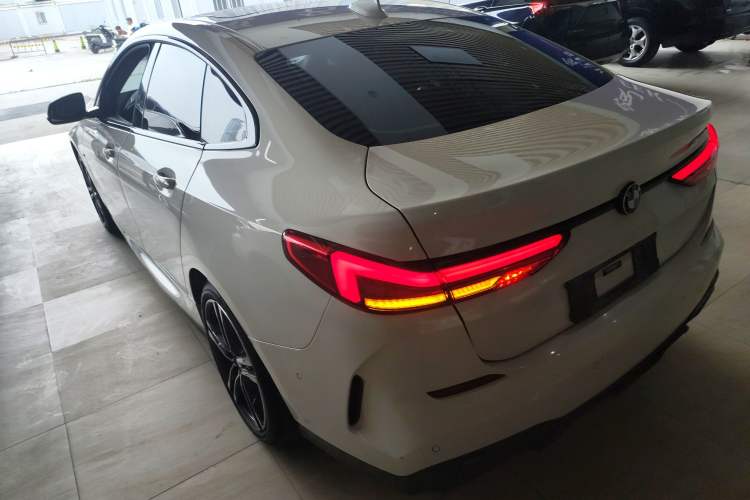 Used BMW 2 Series 2021 225i Four-Door Coupe M Sport Night Edition Exterior 2