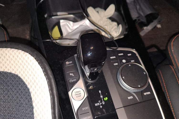 Used BMW 2 Series 2021 225i 4-Door Coupe M Sport Package Gear Lever