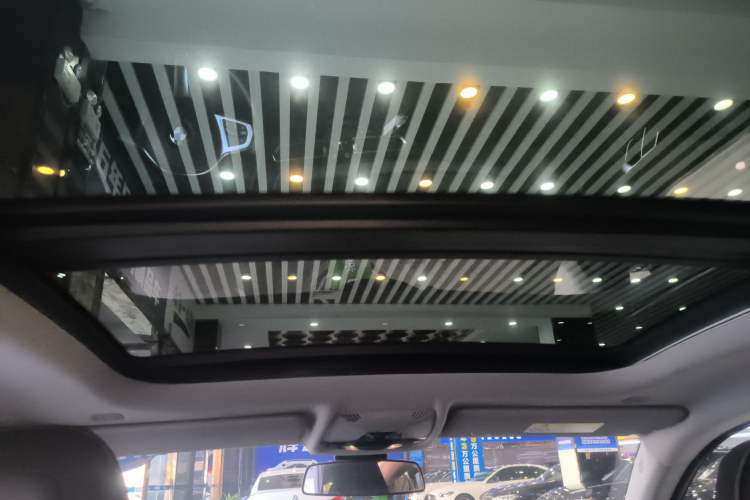 Used BMW 2 Series 2021 225i Four-Door Coupe M Sport Night Edition Headliner