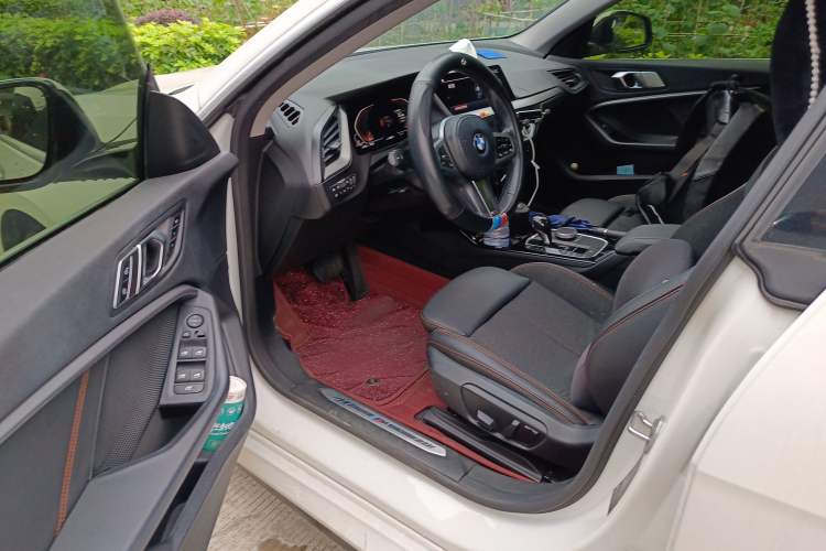 Used BMW 2 Series 2021 225i 4-Door Coupe M Sport Package Interior 3