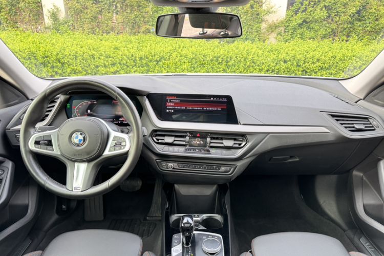 Used BMW 2 Series 2021 225i 4-Door Coupe M Sport Package Interior 5