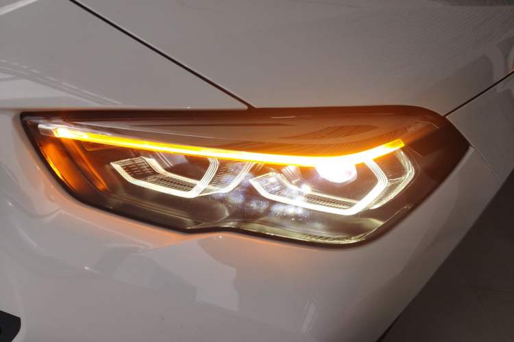 Used BMW 2 Series 2021 225i Four-Door Coupe M Sport Night Edition Left Front Headlight