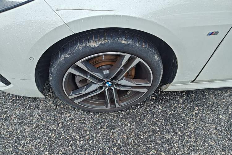 Used BMW 2 Series 2021 225i 4-Door Coupe M Sport Package Left Front Wheel Hub