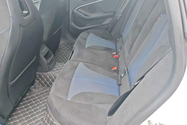Used BMW 2 Series 2021 225i Four-Door Coupe M Sport Night Edition Left Rear Seat