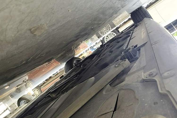Used BMW 2 Series 2021 225i Four-Door Coupe M Sport Night Edition Left Side Sill