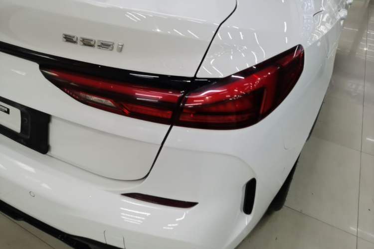 Used BMW 2 Series 2021 225i 4-Door Coupe M Sport Package Right Rear Taillight