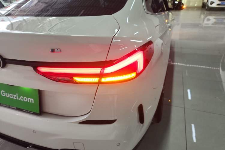 Used BMW 2 Series 2021 225i 4-Door Coupe M Sport Package Right Rear Taillight