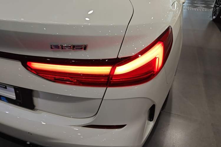 Used BMW 2 Series 2021 225i 4-Door Coupe M Sport Package Right Rear Taillight