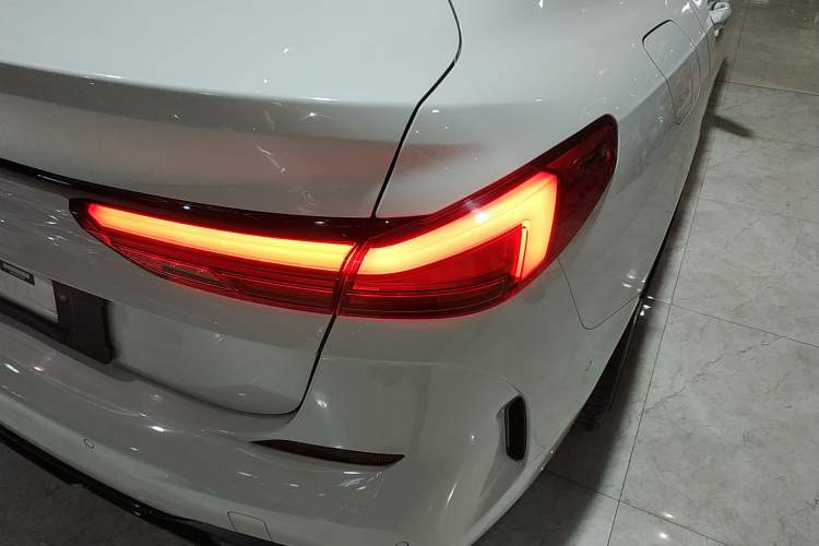 Used BMW 2 Series 2021 225i Four-Door Coupe M Sport Night Edition Right Rear Taillight