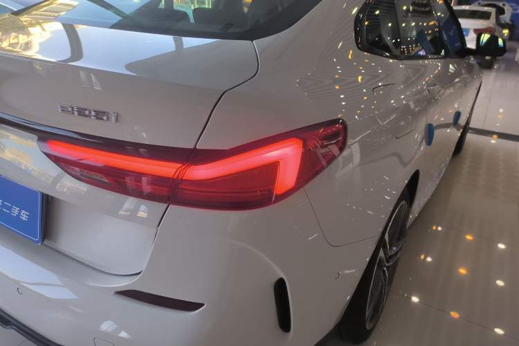 Used BMW 2 Series 2021 225i Four-Door Coupe M Sport Night Edition Right Rear Taillight