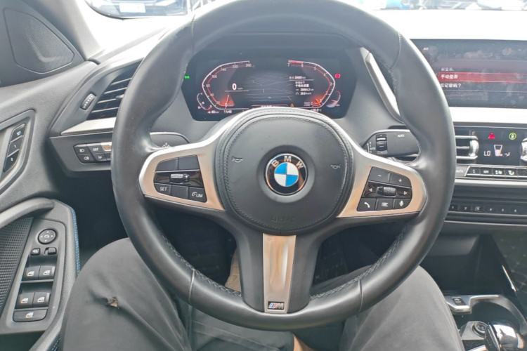 Used BMW 2 Series 2021 225i Four-Door Coupe M Sport Night Edition Steering Wheel