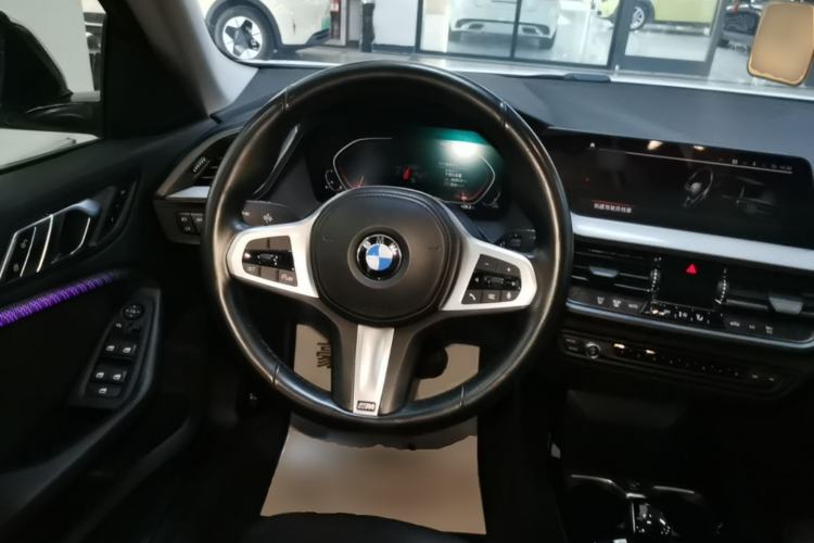 Used BMW 2 Series 2021 225i 4-Door Coupe M Sport Package Steering Wheel