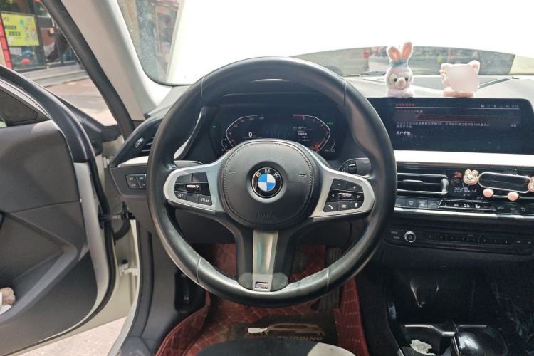 Used BMW 2 Series 2021 225i Four-Door Coupe M Sport Night Edition Steering Wheel