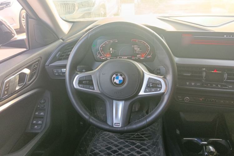 Used BMW 2 Series 2021 225i Four-Door Coupe M Sport Night Edition Steering Wheel
