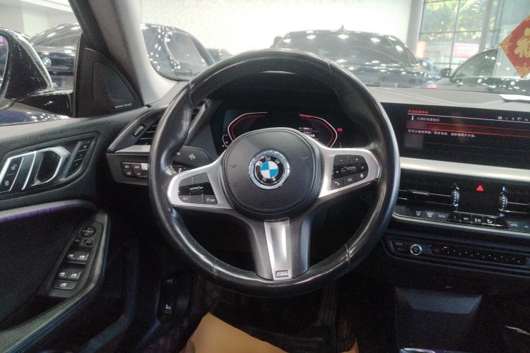 Used BMW 2 Series 2021 225i Four-Door Coupe M Sport Night Edition Steering Wheel