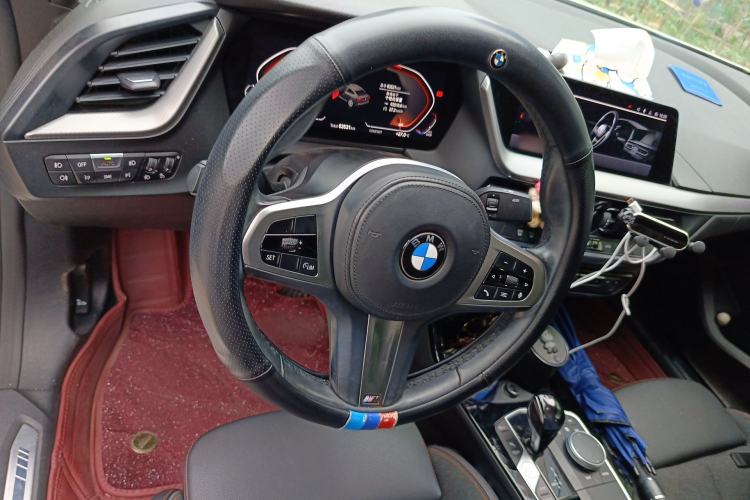 Used BMW 2 Series 2021 225i 4-Door Coupe M Sport Package Steering Wheel