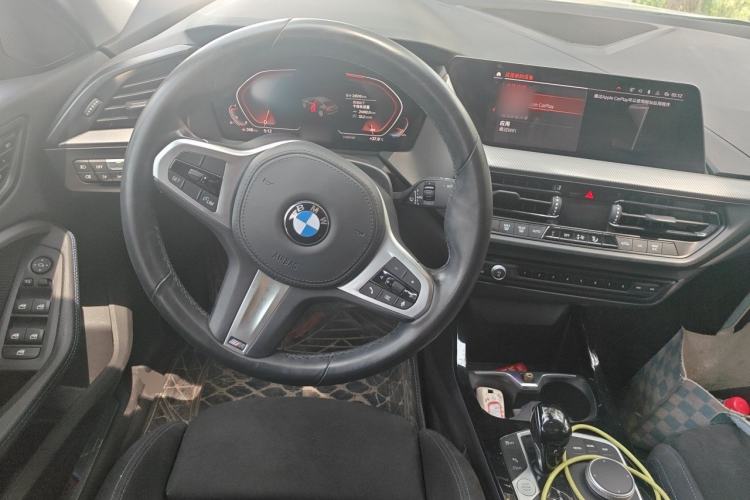 Used BMW 2 Series 2021 225i Four-Door Coupe M Sport Night Edition Steering Wheel