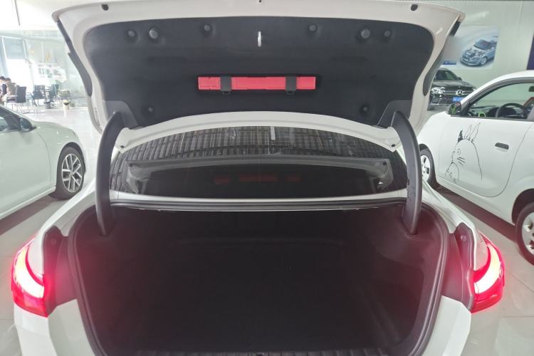 Used BMW 2 Series 2021 225i 4-Door Coupe M Sport Package Trunk