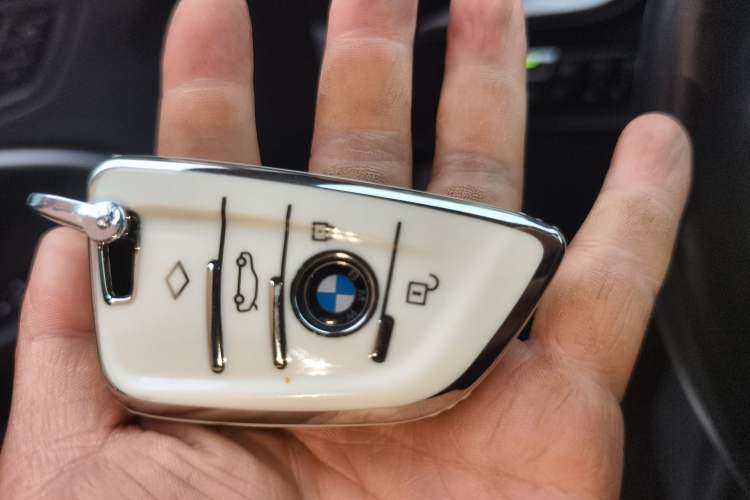 Used BMW 2 Series 2021 225i 4-Door Coupe M Sport Package Vehicle Key