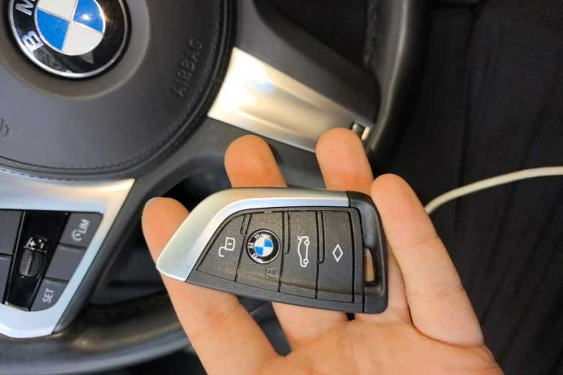 Used BMW 2 Series 2021 225i Four-Door Coupe M Sport Night Edition Vehicle Key
