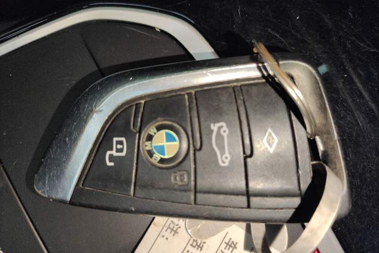Used BMW 2 Series 2021 225i 4-Door Coupe M Sport Package Vehicle Key