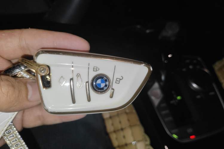 Used BMW 2 Series 2021 225i 4-Door Coupe M Sport Package Vehicle Key