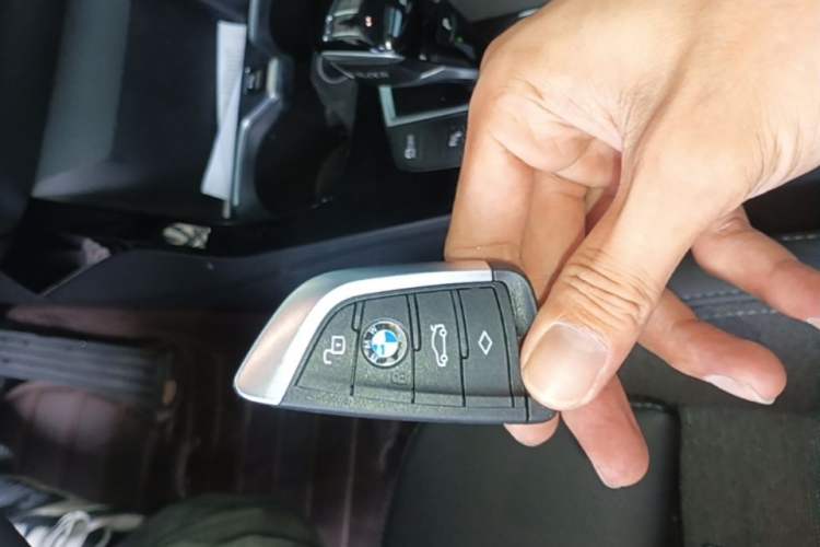 Used BMW 2 Series 2021 225i 4-Door Coupe M Sport Package Vehicle Key