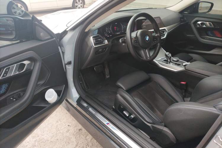 Used BMW 2 Series 2022 225i M Sport Night Edition Driver Seat