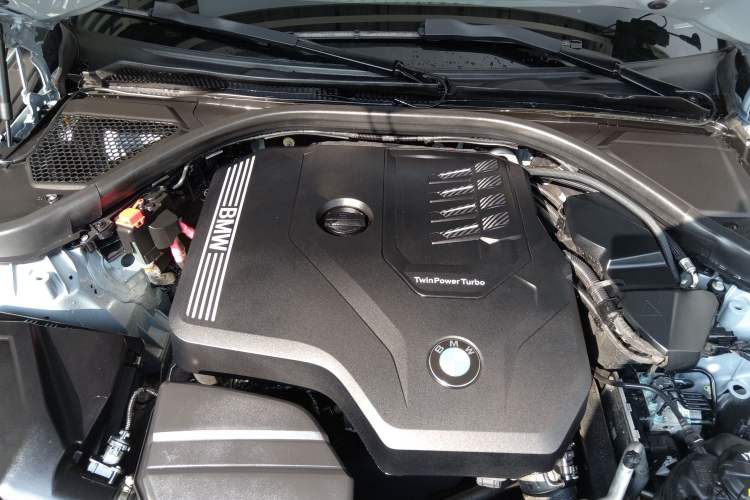 Used BMW 2 Series 2022 225i M Sport Night Edition Engine Bay