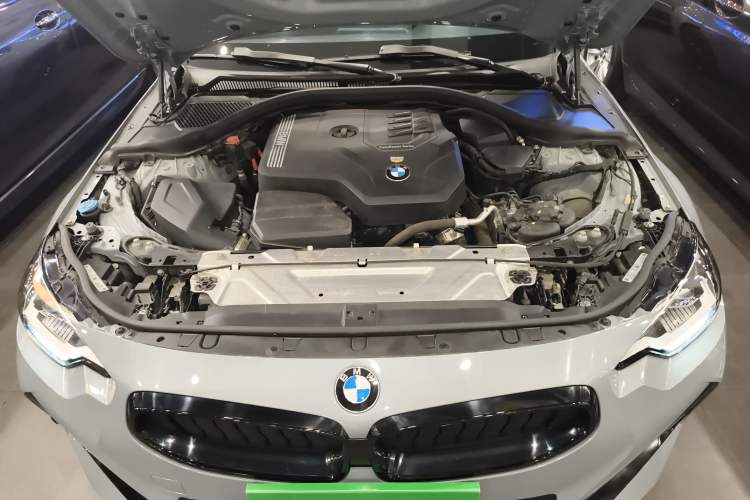 Used BMW 2 Series 2022 225i M Sport Night Edition Engine Bay