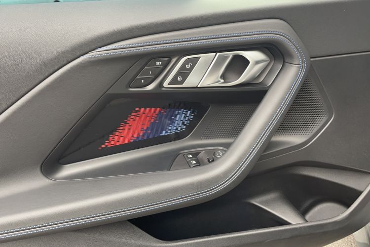 Used BMW 2 Series 2022 225i M Sport Night Edition Interior 1