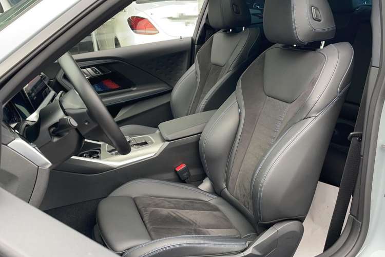 Used BMW 2 Series 2022 225i M Sport Night Edition Left Front Seat