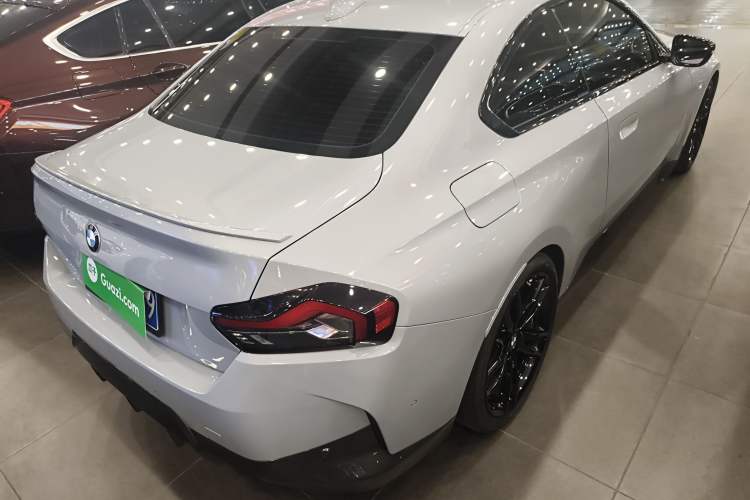 Used BMW 2 Series 2022 225i M Sport Night Edition Rear Right 45 Deg