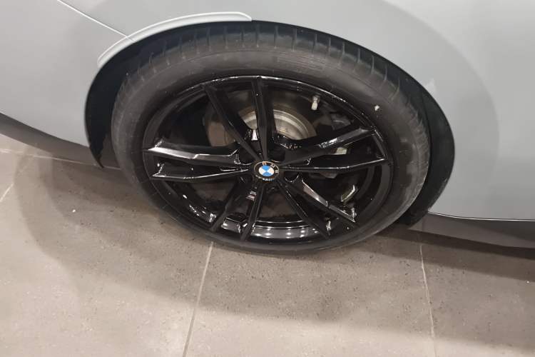 Used BMW 2 Series 2022 225i M Sport Night Edition Right Rear Wheel Hub