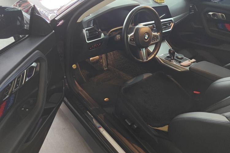 Used BMW 2 Series 2022 225i M Sport Night Edition Driver Seat
