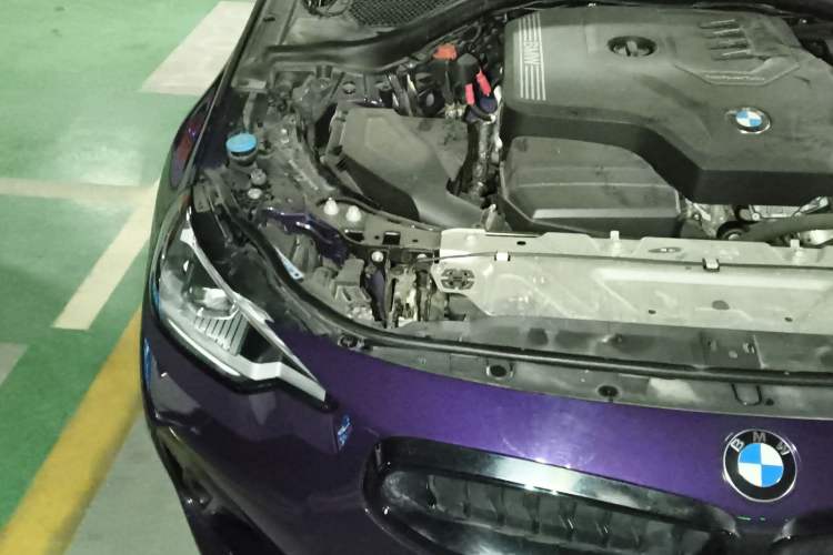 Used BMW 2 Series 2022 225i M Sport Night Edition Engine Bay Right