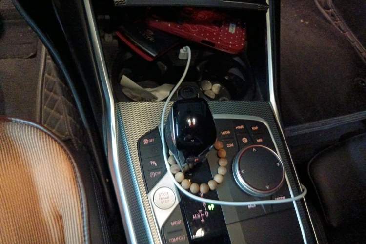 Used BMW 2 Series 2022 225i M Sport Night Edition Gear Lever