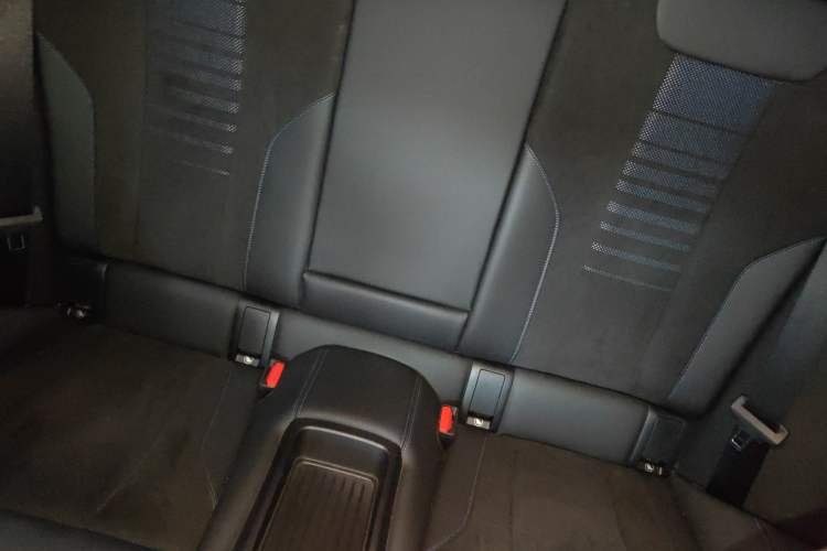 Used BMW 2 Series 2022 225i M Sport Night Edition Left Rear Seat