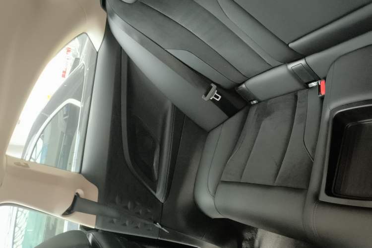 Used BMW 2 Series 2022 225i M Sport Night Edition Right Rear Door Interior