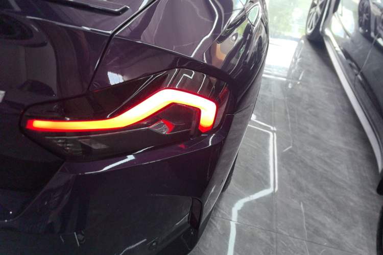 Used BMW 2 Series 2022 225i M Sport Night Edition Right Rear Taillight