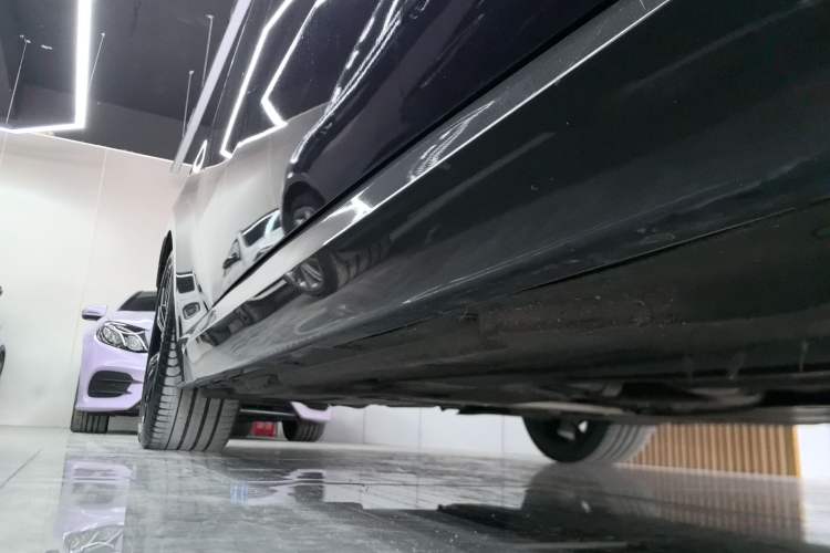 Used BMW 2 Series 2022 225i M Sport Night Edition Right Side Sill