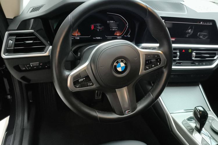 Used BMW 2 Series 2022 225i M Sport Night Edition Steering Wheel