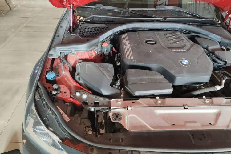 Used BMW 2 Series 2022 225i M Sport Night Edition Engine Bay Right
