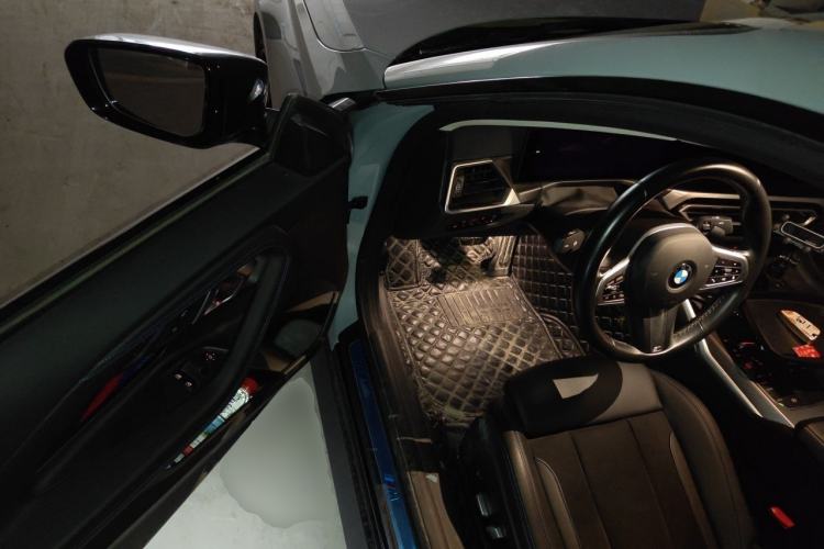 Used BMW 2 Series 2022 225i M Sport Night Edition Driver Seat