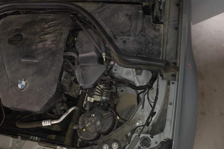 Used BMW 2 Series 2022 225i M Sport Night Edition Engine Bay Left
