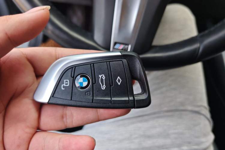 Used BMW 2 Series 2022 225i M Sport Night Edition Vehicle Key
