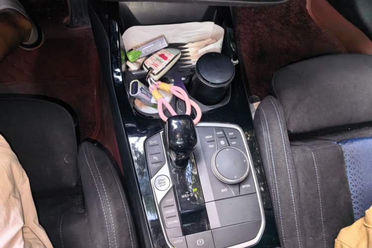 Used BMW 2 Series 2022 225i M Sport Night Edition Gear Lever