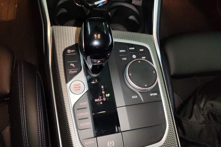 Used BMW 2 Series 2022 225i M Sport Night Edition Gear Lever